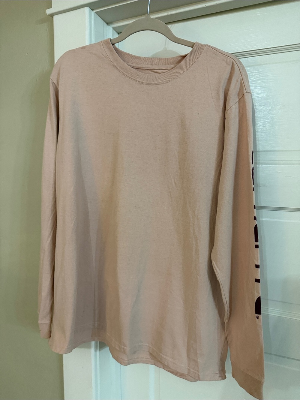 Carhartt Women's Long Sleeve Tee in Blush Sz XL  like new